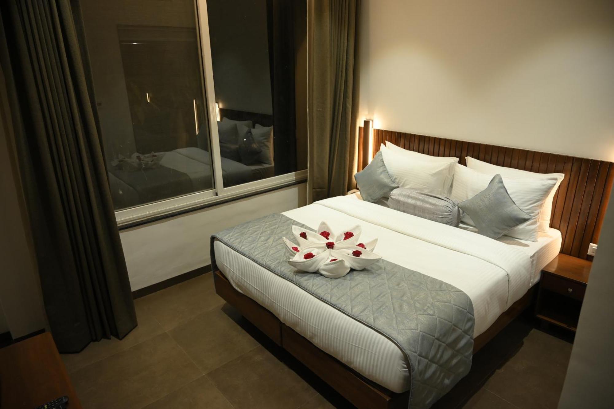 Mango Leaf Lake Resort Malkhed Exteriér fotografie